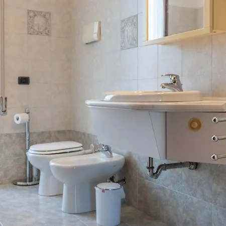 Apartment Anemidl *